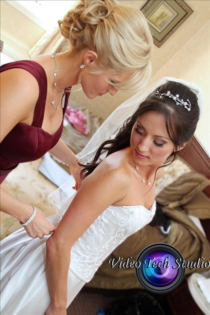 brides dress preparation maidofhonor